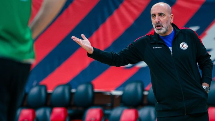 Gaziantep Basketbol'da Pizza Bulls CO hazırlığı